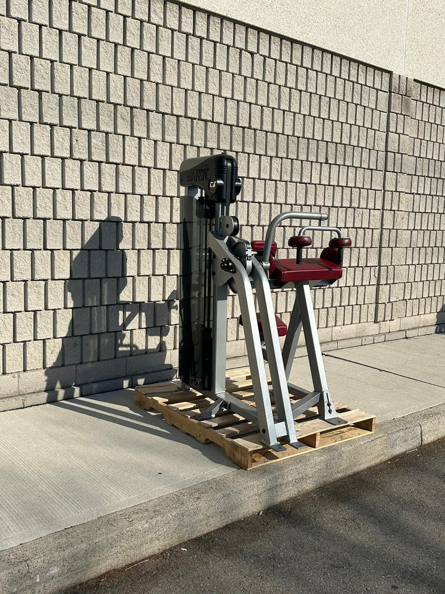 Used CX 421 Triceps Extension