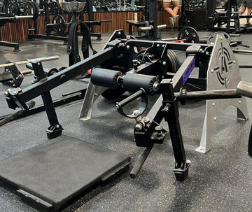 Arsenal Shrug/Lunge - Floor Model