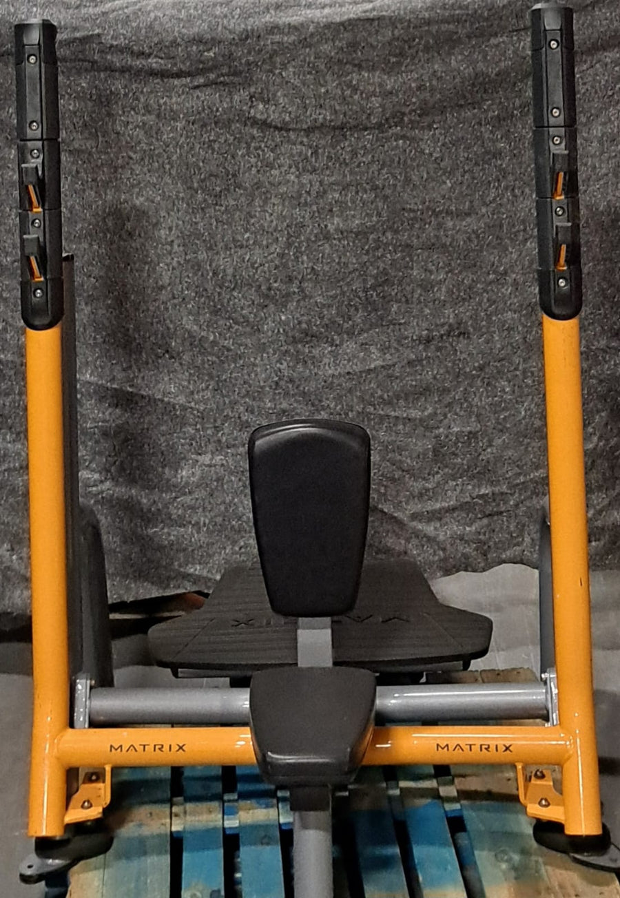 Matrix Shoulder Press Bench w/Pivot - Pre Owned
