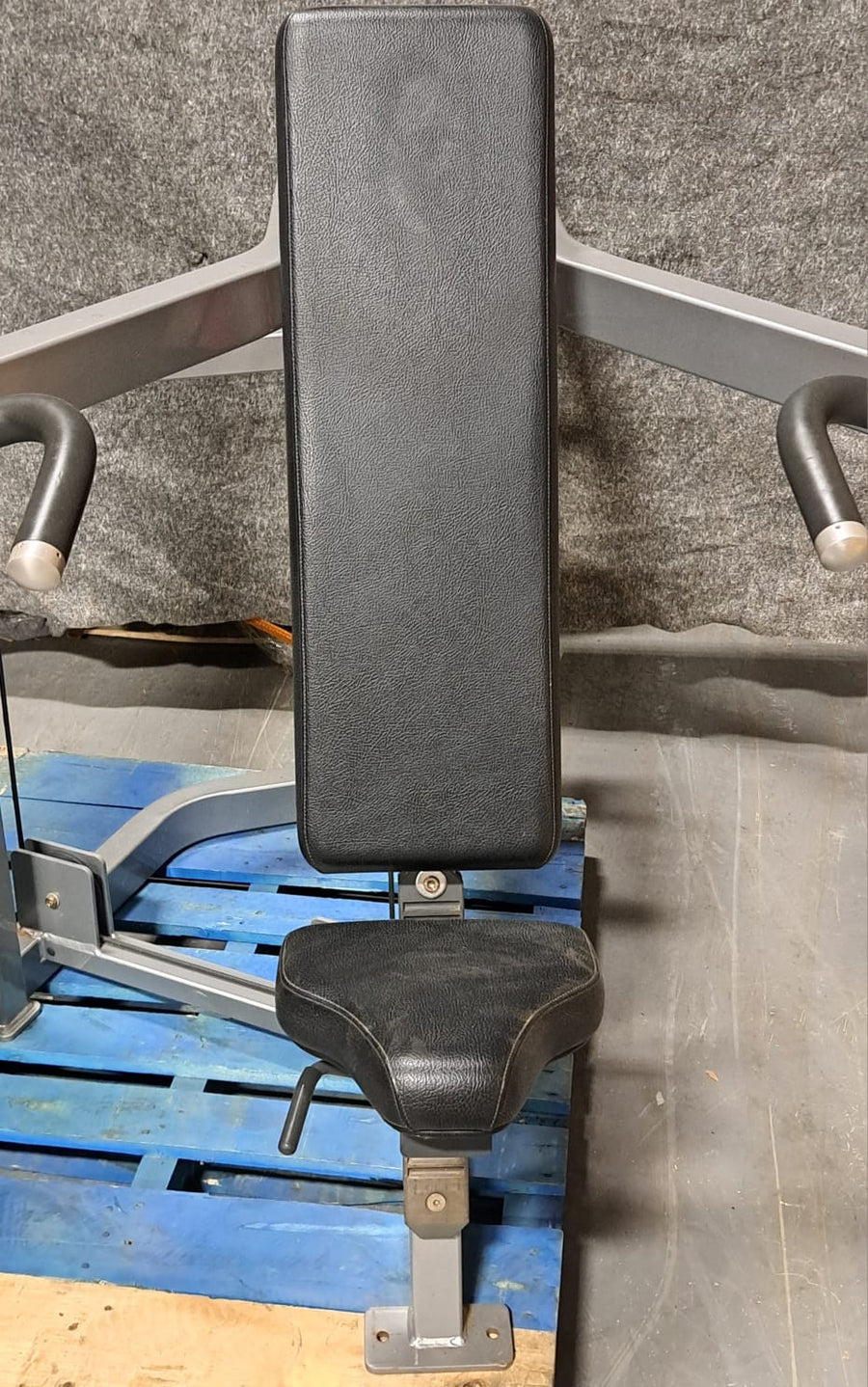 Life Fitness Pro2 Shoulder Press - Pre Owned