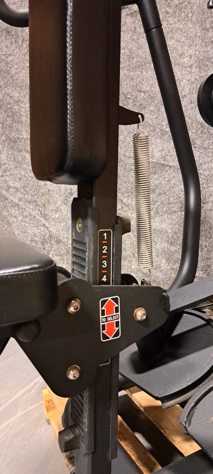 Generic Plate Loaded Pec Fly - Pre Owned
